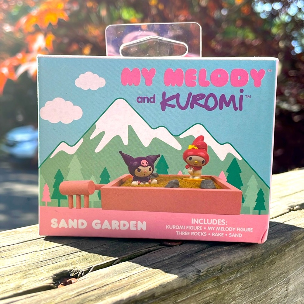 ⚜️Sanrio My Melody & Kuromi Sand Garden! NWT!